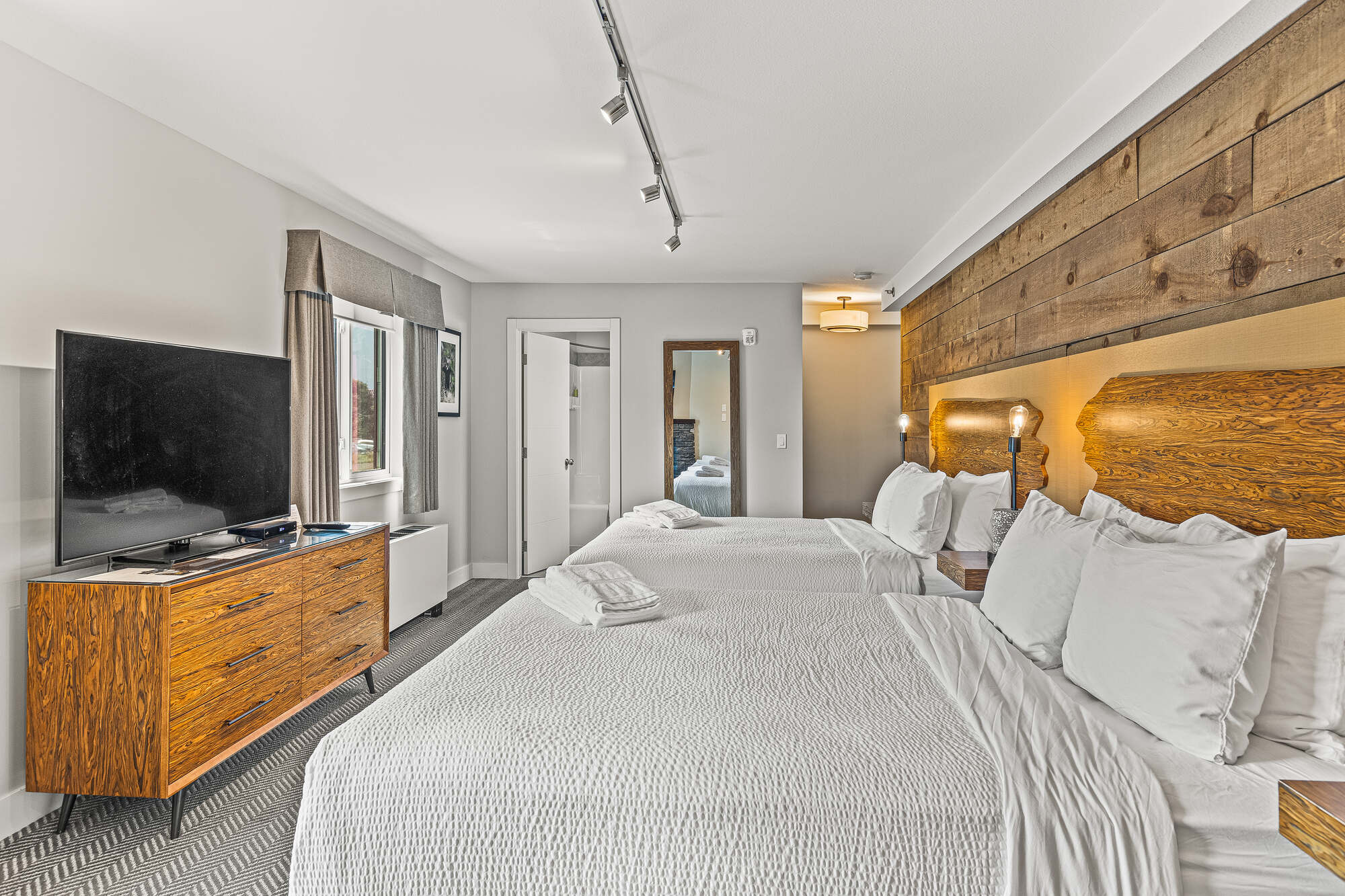 325d09e4-7e08-4de0-9070-b4572c5cf20c