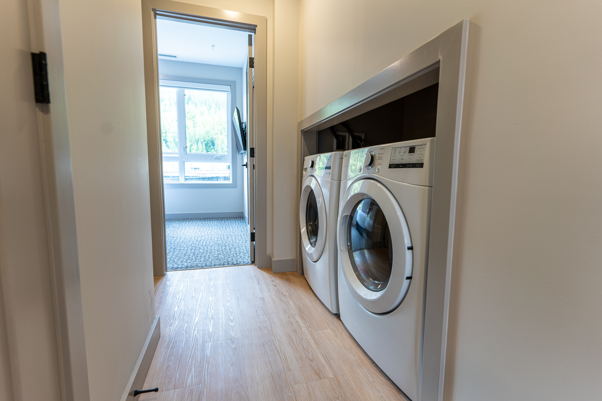 667c662516a824729007af62_Superior Two Bedroom Suite (14 of 16)