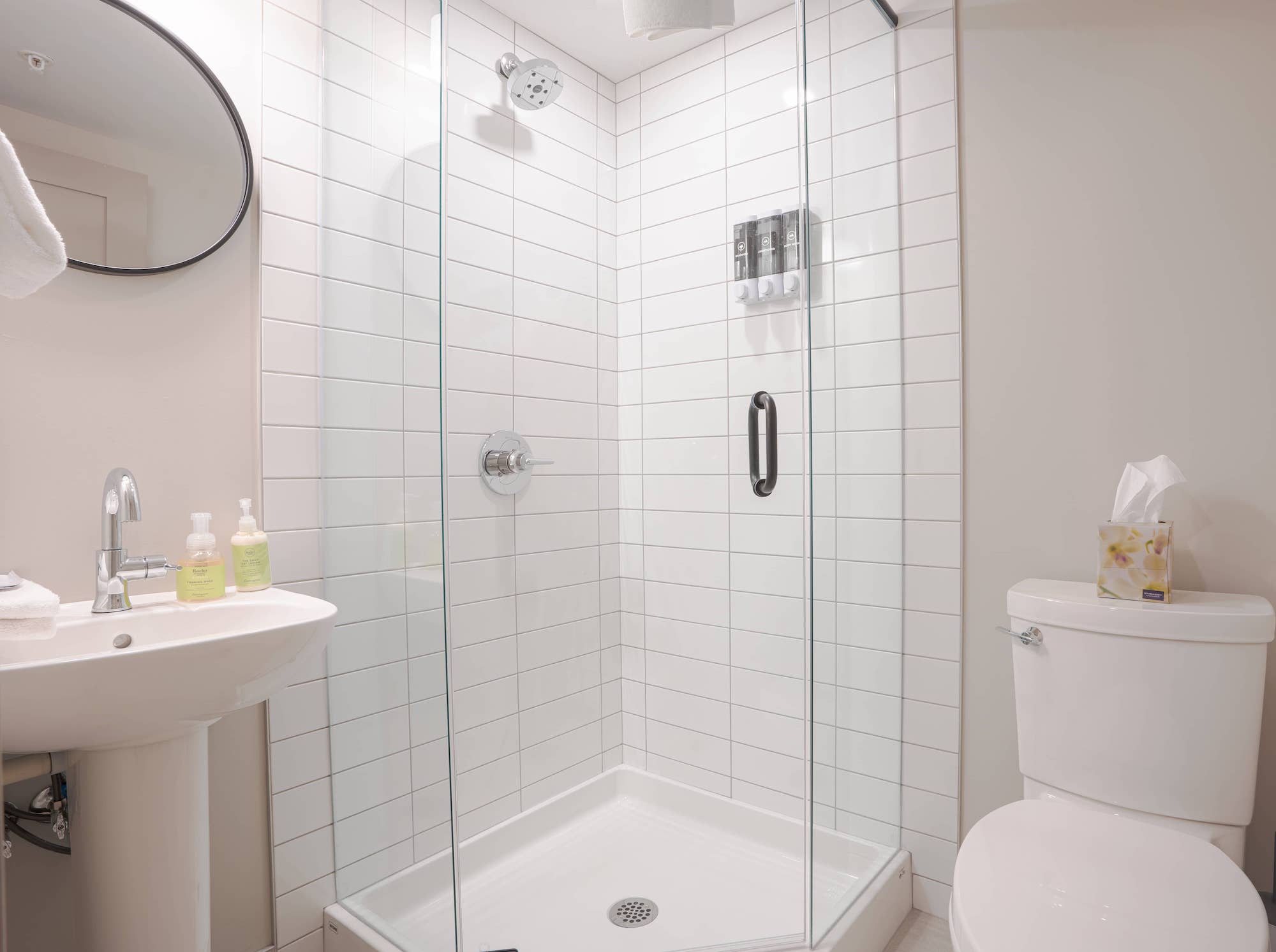 Superior Two Bedroom Apartment 8