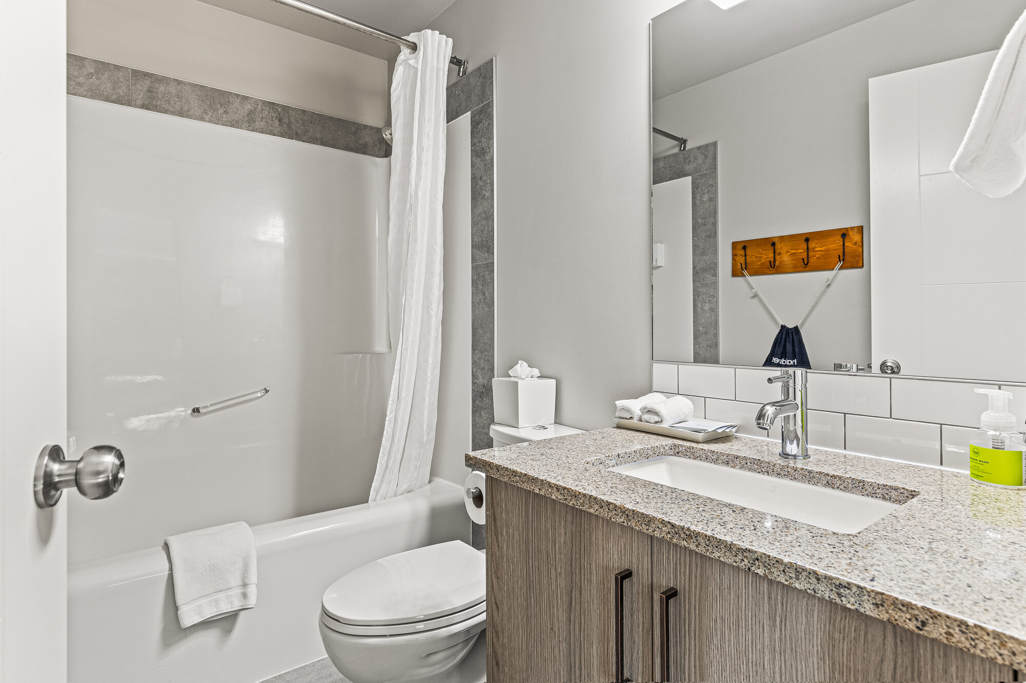 e531408f-c739-4161-8754-f12c098c5cef